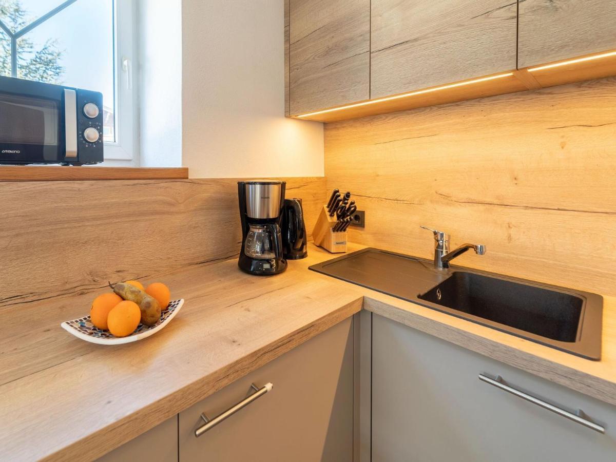 Apartamento Flat South Of Kitzb Hel With Nationalparkcard Hollersbach im Pinzgau Exterior foto